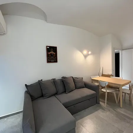 The Obelisk - Host By Traveler's Nest Holiday home Turin