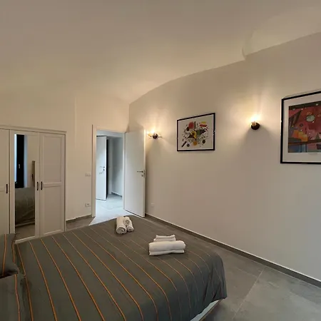The Obelisk - Host By Traveler's Nest Holiday home Turin